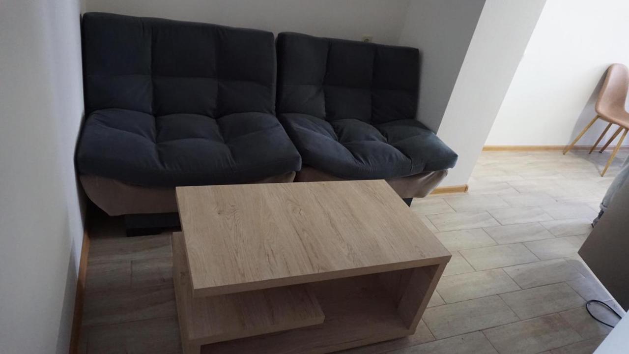 Kazbegi Apartment ภายนอก รูปภาพ