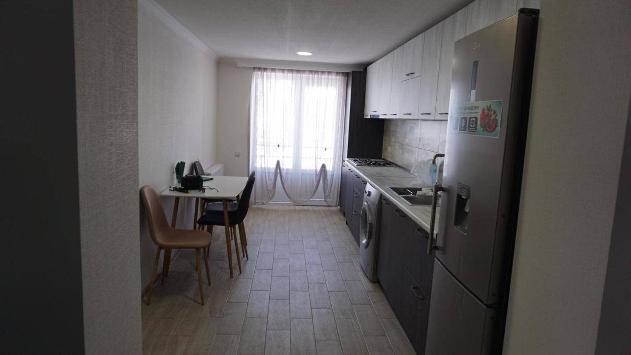 Kazbegi Apartment ภายนอก รูปภาพ